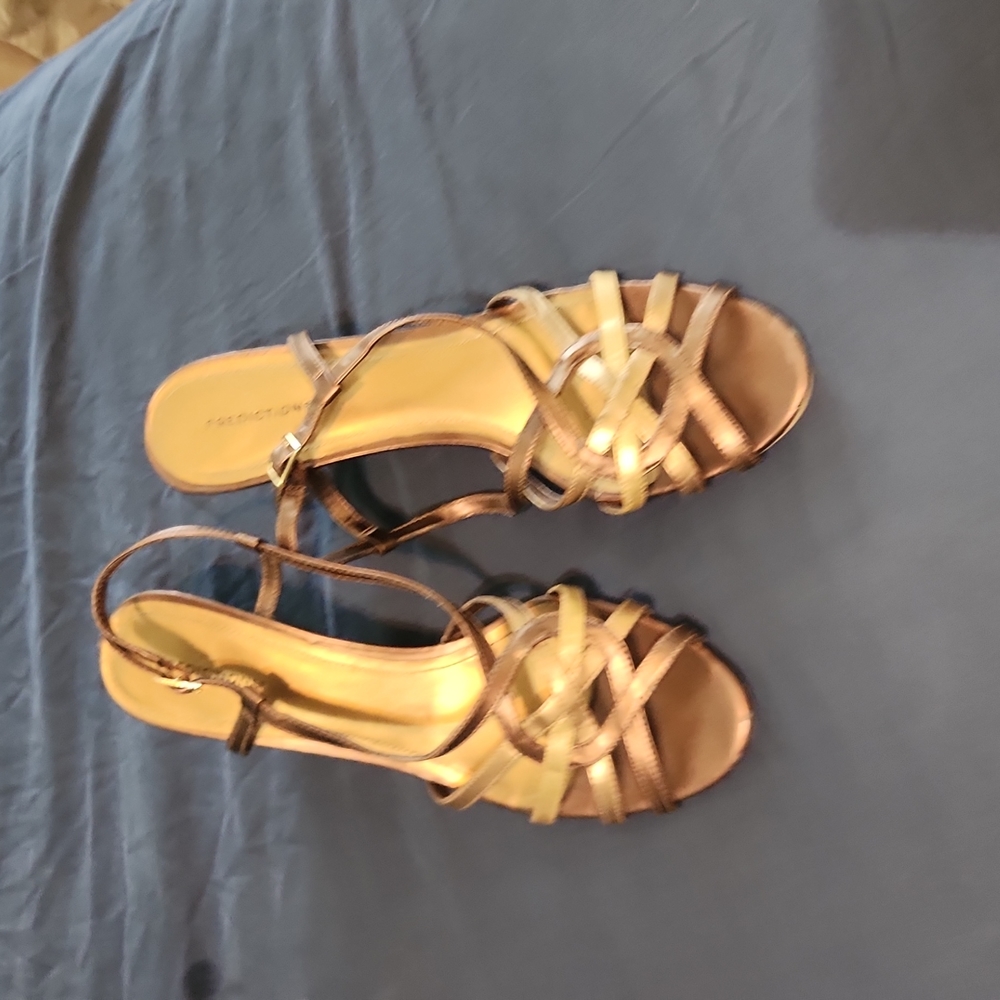 Predictions strappy wedge shades of gold size 11
